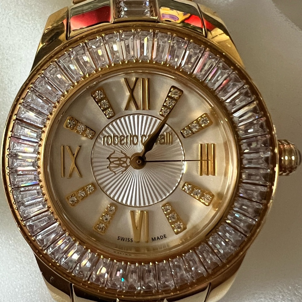 Roberto Cavalli Gold Crystal Watch - Picture 3 of 9